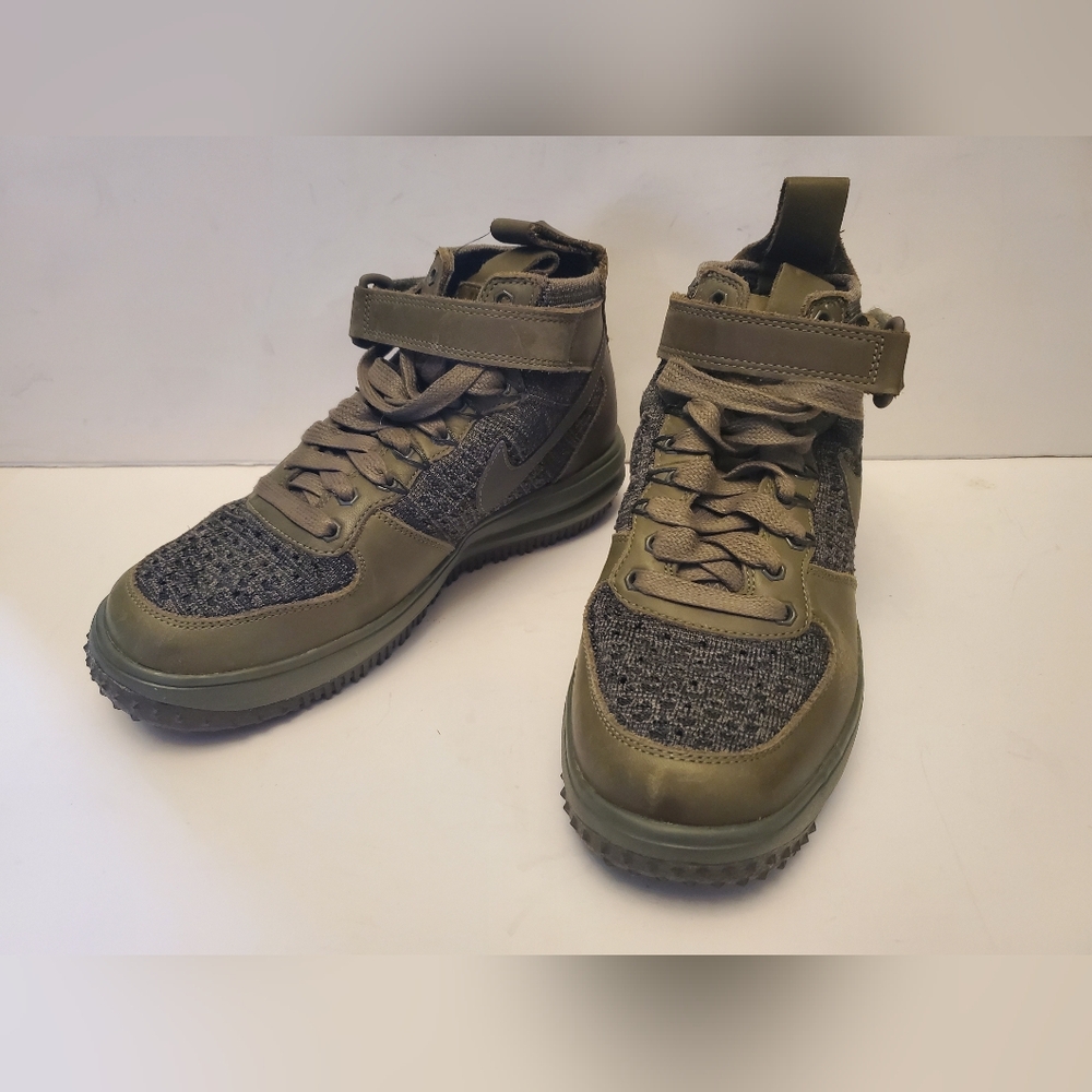 Nike Men's Lunar Force 1 Flyknit Workboot